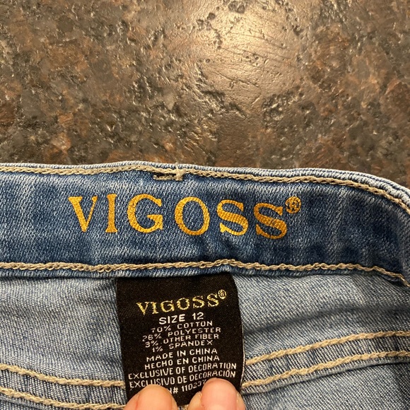 Girls jean shorts - Picture 2 of 3